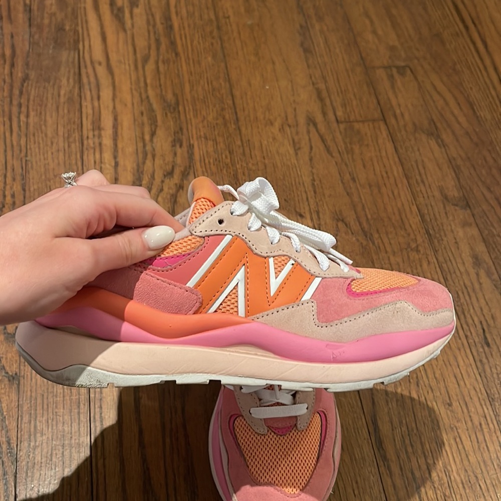 New Balance Pink 5740 Sneakers